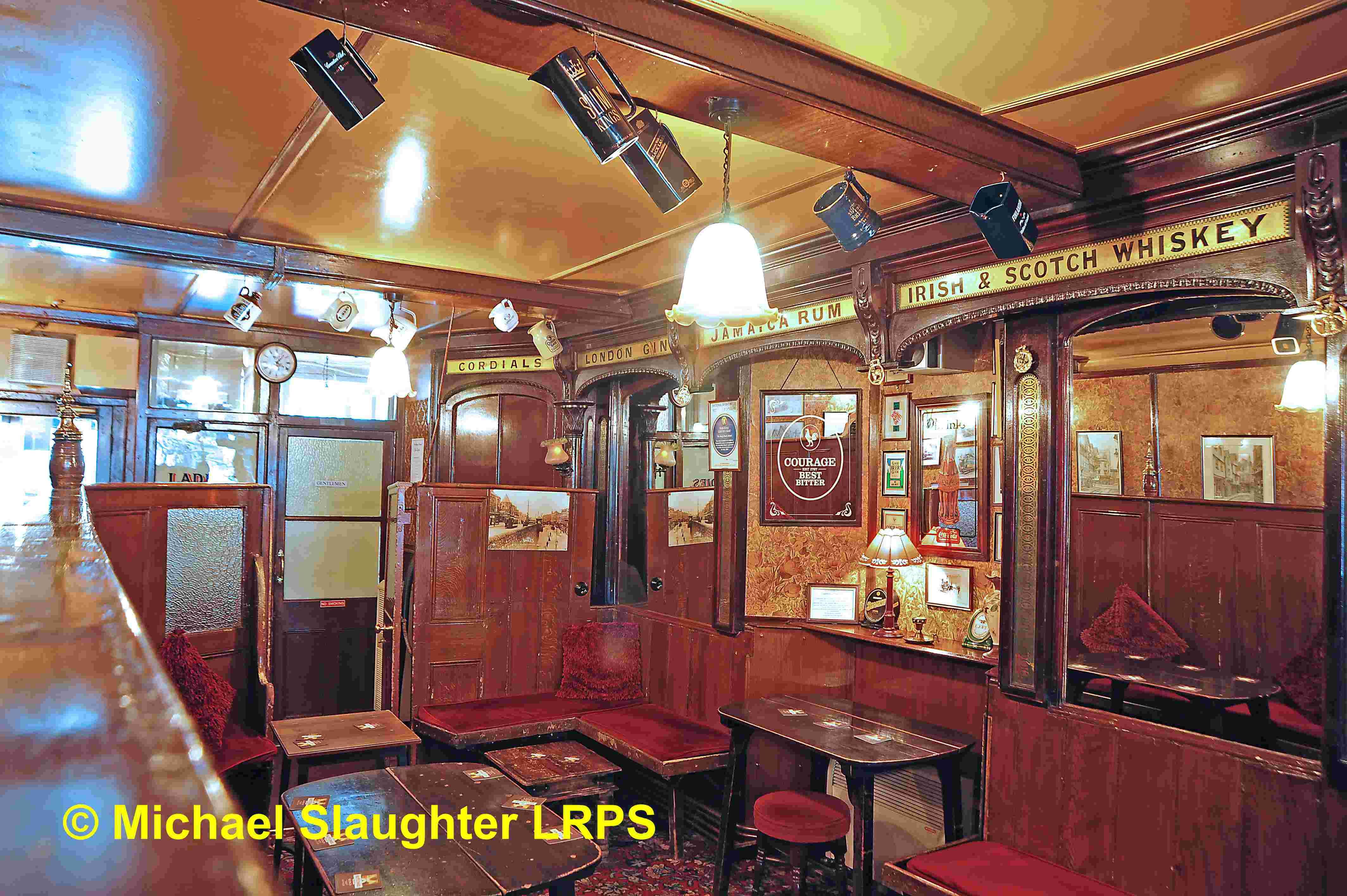 Tramcar Bar.  by Michael Slaughter. Published on 28-11-2023